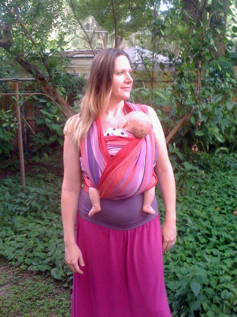 Darla and baby in their new Anna Storchenwiege