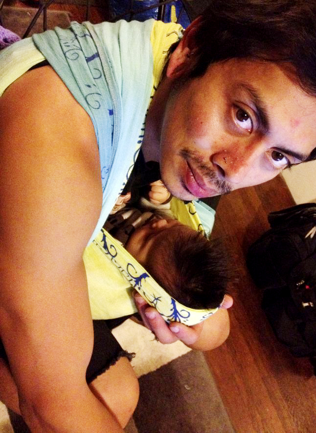 DaniDaddyWrapping Daddy wraps baby