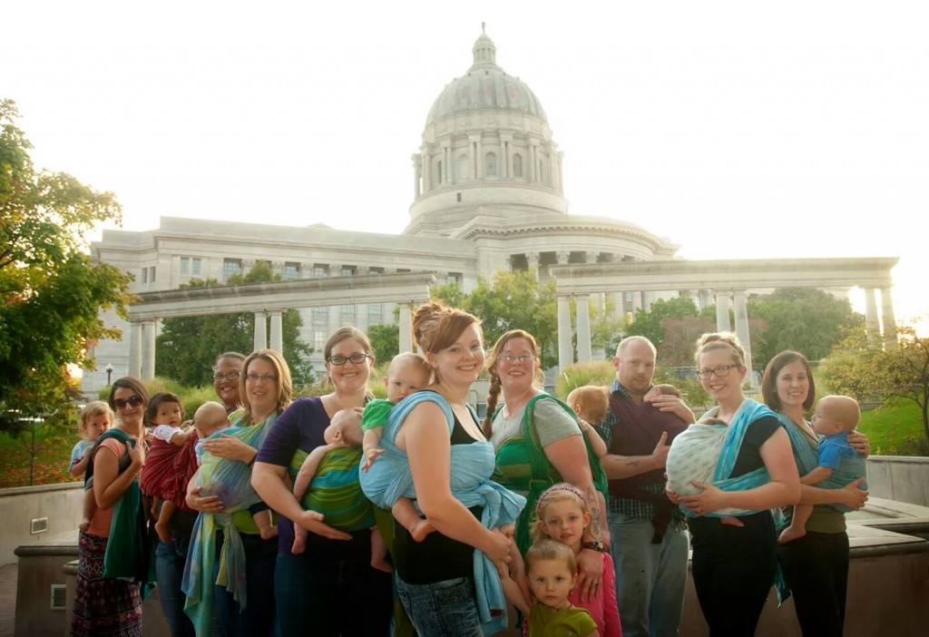Babywearing in front of the state capital, Jefferson MO