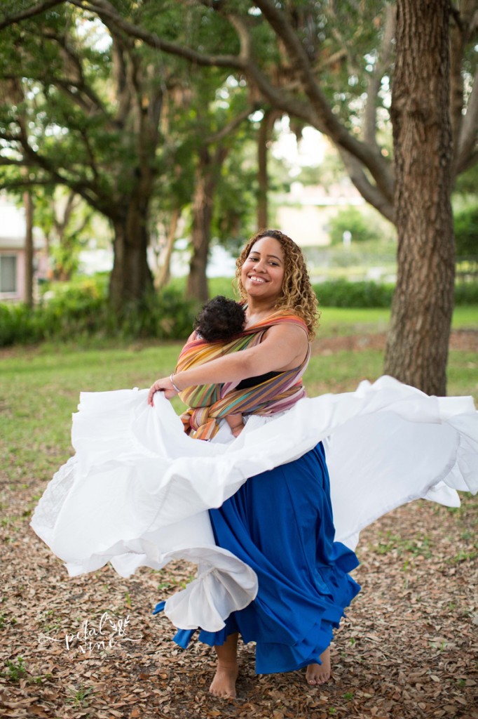 BombaBabywearing Barefoot Rainbow Girasol and Bomba Dancing!